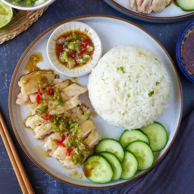 Steamed Chicken with Rice