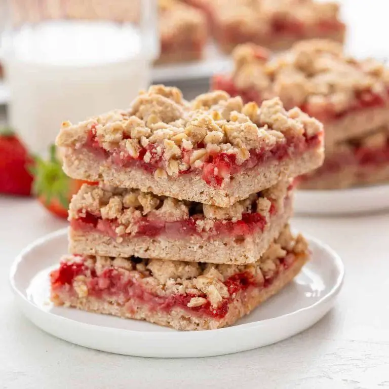 Strawberry Oatmeal Squares