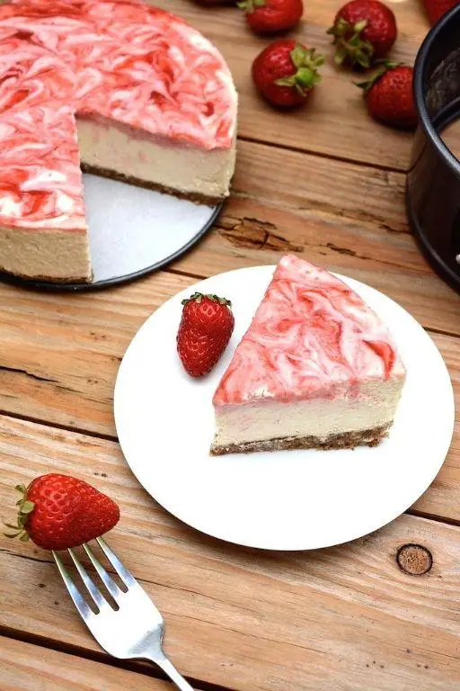 Strawberry Swirl Tofu Cheesecake