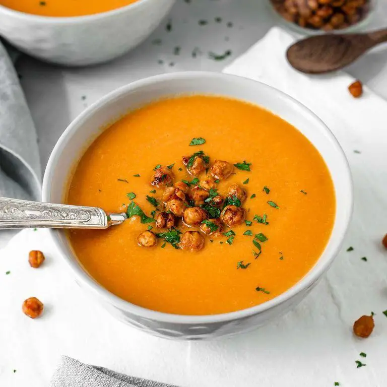 Sweet bydash carrot soup