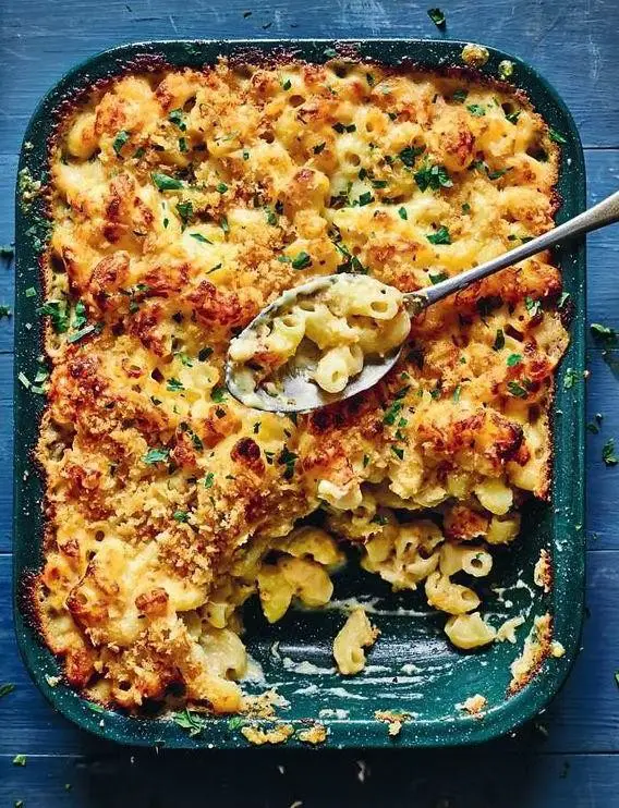 Three Cheese Macaroni Grill Casserole