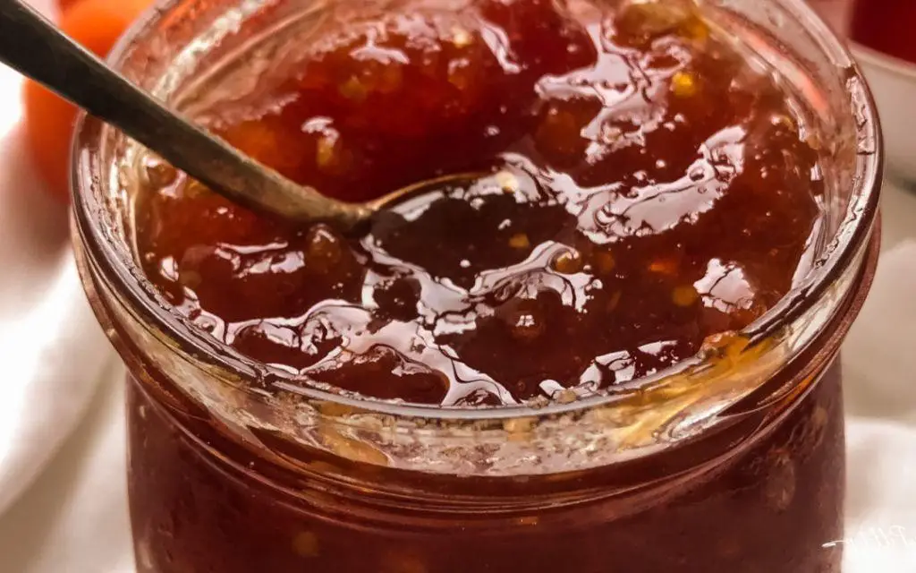 Tomato Basil Preserve