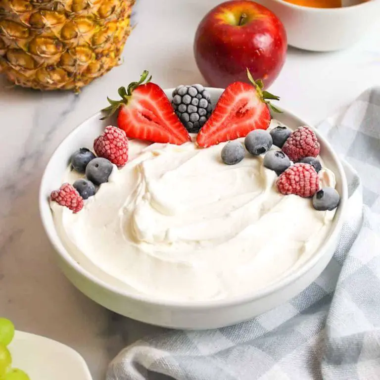 Vanilla Bean Cool Whip Dip